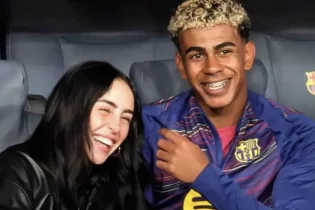 Ламин Ямал махаббатына нүкте қойды