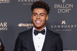 Дизере Дуэ Еуропадағы үздік жас ойыншыға ұсынылатын жүлдені жеңді