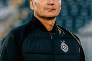 Қазақстан Премьер-лигасында қызмет жасаған бапкер қызметінен кетті