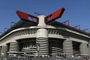 Рафаэль Уразбахтин: “8 жыл бұрын Джузеппе Меаццада Чемпиондар Лигасының финалын көрген едім. Енді өзім дәл осы стадионда бас бапкер қызмет атқаратын болып тұрмын”