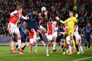 Микель Артетта командасы кеше “Славия” Праганы жеңіп, өзіндік рекорд орнатты