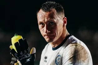 Игорь Шацкий Қазақстандағы ең үздік қақпашының кім екенін атады