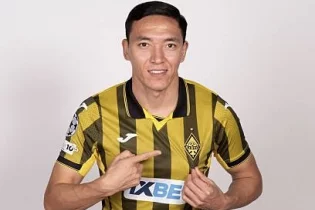 Еркін Тапалов “Қайратпен” келісімін 2027 жылға дейін ұзартты