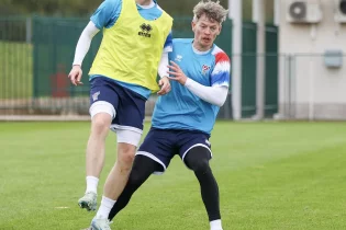 Фарер аралдары құрамасы Қазақстанға қарсы ойын алдында жаттығу жасады