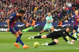 “Барселона” командасы ішкі чемпионаттың 14-турында сенімді жеңіске жетті