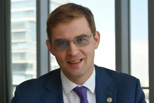 “Шахтер” клубы ресми түрде жекешеленді – аукционда Тимур Турловтың компаниясы жеңімпаз атанды