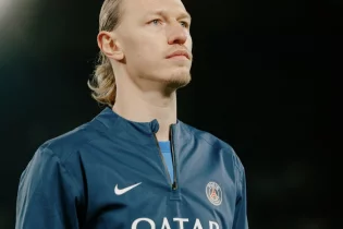 Ресейлік қақпашы Еуропа чемпиондары үшін алаңға шығуға дайын