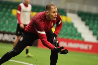 Джурахон Бабаханов “Қызылжар” клубынан кетті