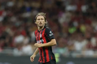 Еуропаның 19-дүркін чемпионы Модричпен жаңа келісімге келмекші