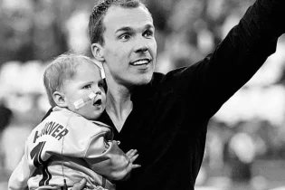 Роберт Энке – Жүрегі жалынды қақпашының қайғылы тағдыры