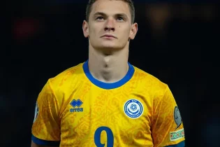 Ислам Чесноков “Хартсқа” қашан қосылады? Бас бапкер мәлімдеме жасады