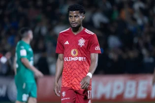 Дорни Ромеро әлемнің ең үздік топ-10 сұрмергені тізімінде