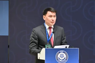 “Сырттан ешкім керек емес” – Қазақстан құрамасын кім жаттықтыратыны белгілі болды