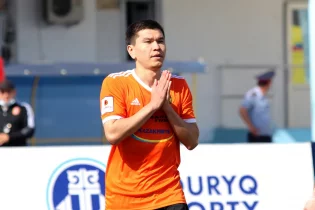 Айдос Тәттібаев үлкен футболмен қоштасты