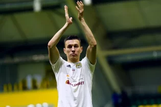 ҚПЛ-дың экс ойыншысы Иран командасымен Катарға жолға шықты