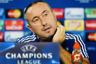 Болгар маманы “Спартактың” миллиондарынан бас тартты – Мәскеулік клуб “Қайраттың” ескі танысын таңдады