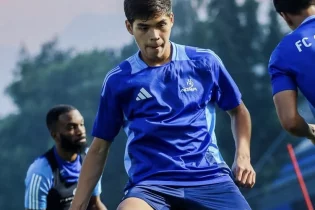 Қазақстандық шабуылшы бапкердің назарын өзіне аударды