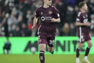 Айброкстағы айқас – “Рейнджерс” Ислам Чесноковтың Шотландия чемпионы болуына кедергі келтірмек