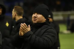 “Қайрат” дәрігері әуежайдағы әзілі үшін рейстен шеттетілді