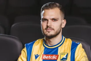 “Мұнда деңгей жоғары” – Украиналық қорғаушы Польшаның төртінші дивизионын ҚПЛ-ден жоғары қойды