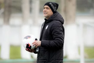 “Ордабасы” құрамын күшейтуді жалғастыруда