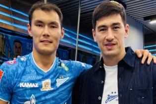 Дмитрий Бивол: “Нұралы Әліп бокста үлкен жетістікке жете алар еді“