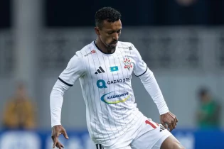 Қазақстандық бапкер Нанидің алғашқы ойыны туралы: Енді ол шал ғой...