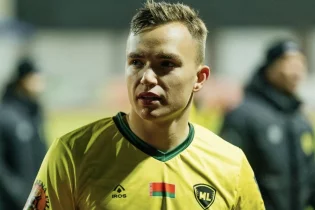 “Атырау” футболшыны қиындықтан құтқармақ – Бапкеріне керек болмай қалған вингер Қазақстанға жол тарта ма?