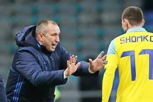 Станимир Стойлов қазақ футболы туралы: футболшыларға үлкен ақша жұмсалады, бірақ базалар мен ареналар туралы ойланбайды