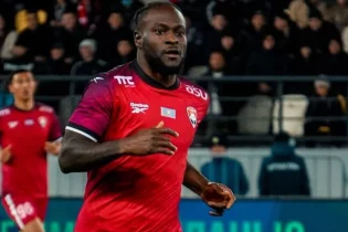 «Қайсар» қиналып қалмай ма? Виктор Мозес «Ордабасыға» қарсы кездесуге қатыспауы ықтимал