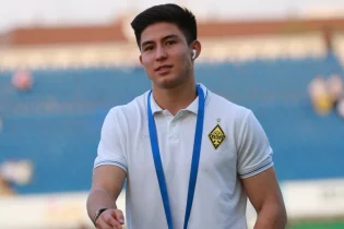 Дастан Сәтпаев тамызда «Челсидың» негізгі құрамымен жаттығу жасайды. Өзін көрсетсе жалға бермей алып қалуы ықтимал