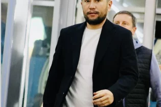 Әкімнен ерекше сый – Жеңіс пәтер кілтімен жалғасты