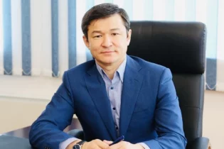 “Бұл бір маусымдық ойыншық емес” – Хамитжанов Қазақстандық клубтардың тағдырымен ойнағандарға қатаң ескерту жасады