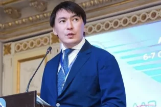 Марат Омаров анасына тиесілі зауыт төңірегіндегі жағдайға қатысты пікір білдірді
